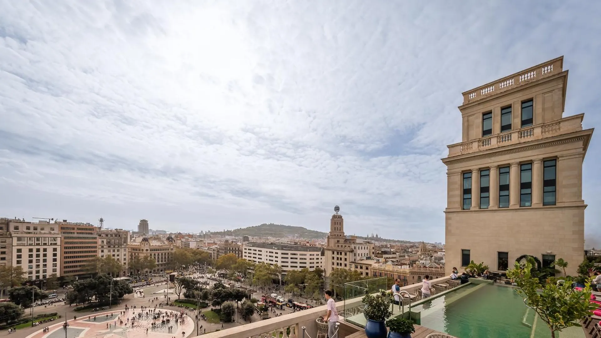 45 Times Barcelona Hotel Spain