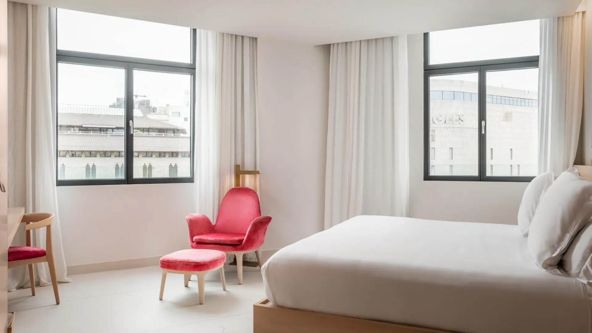 45 Times Barcelona Hotel 4*,  Spain