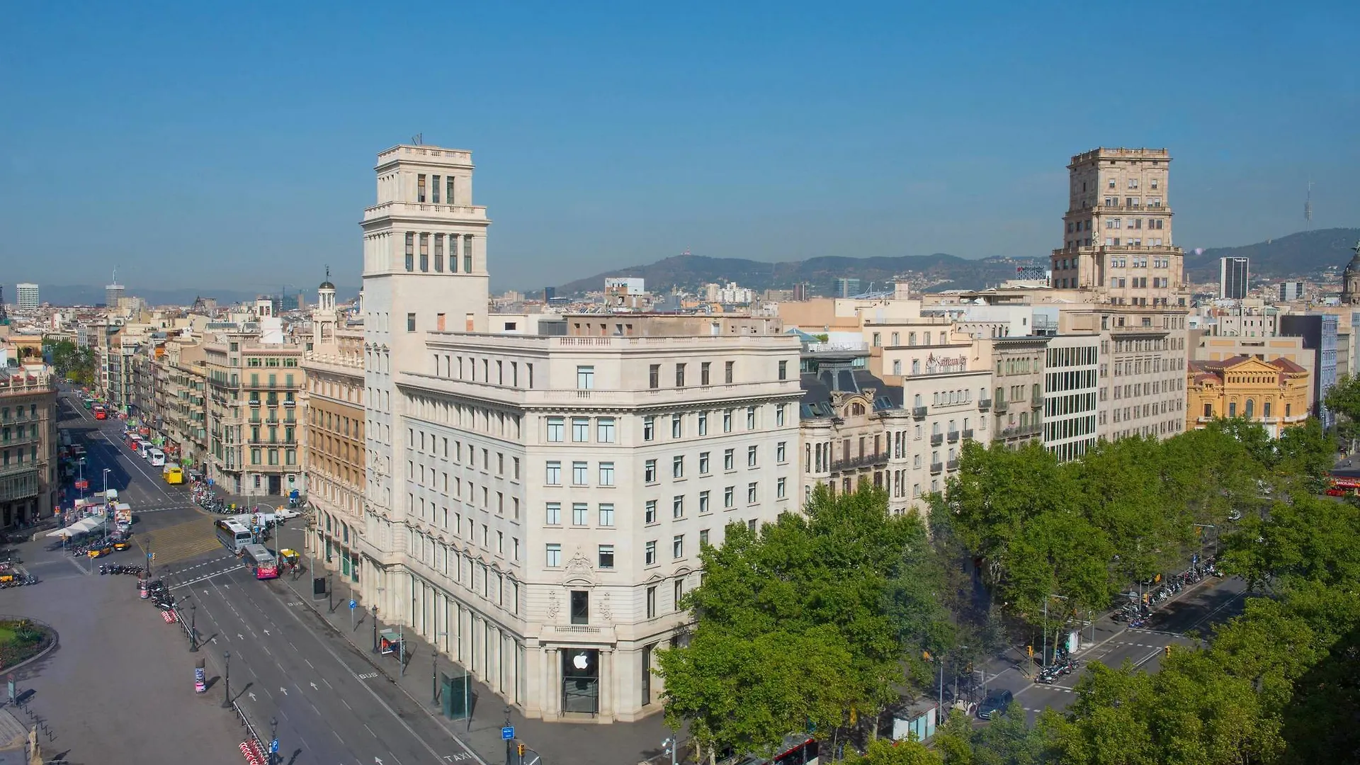 45 Times Barcelona Hotel